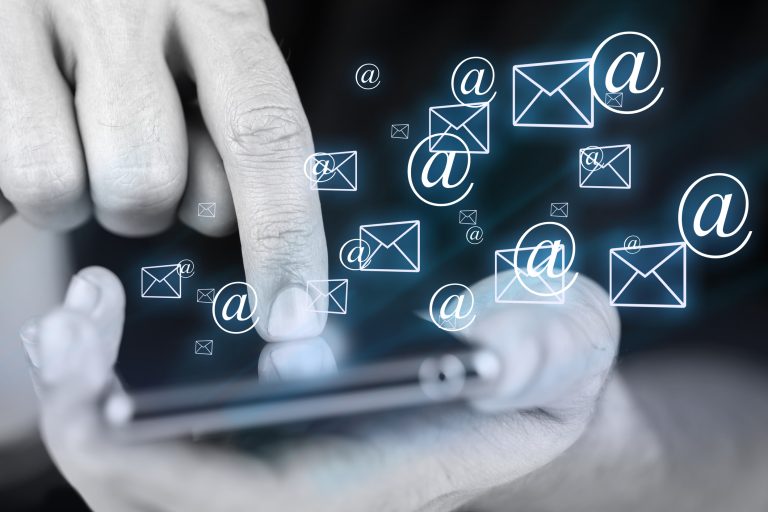 Discover what makes a good open rate in email marketing
