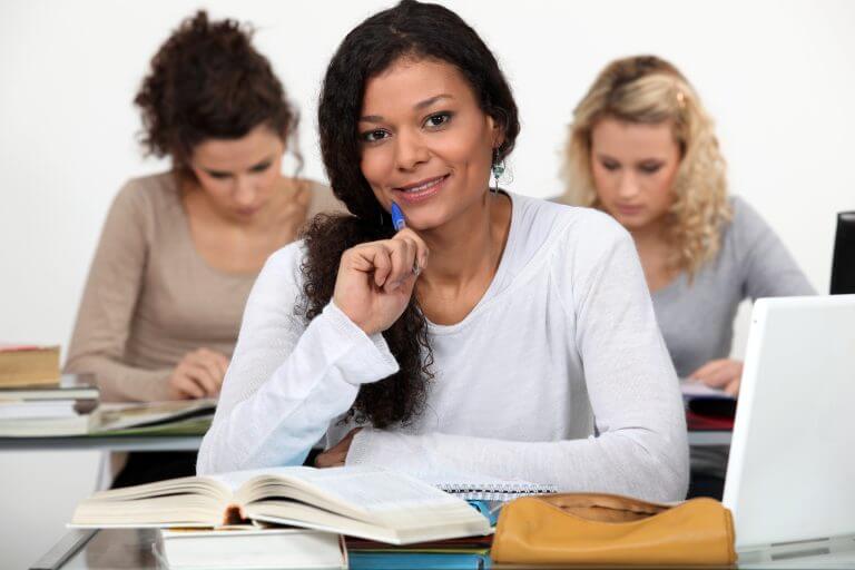 Know the earning potential of becoming a project manager