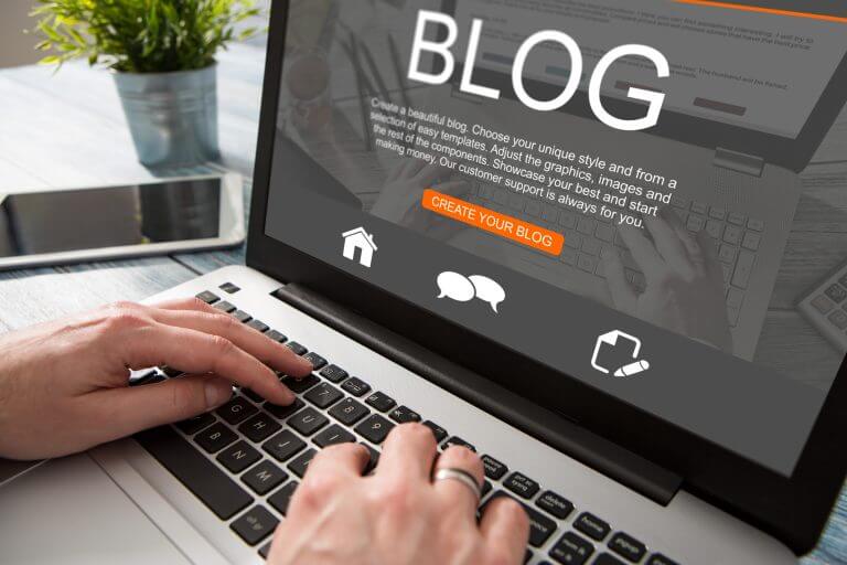 Know what type of blog earns money