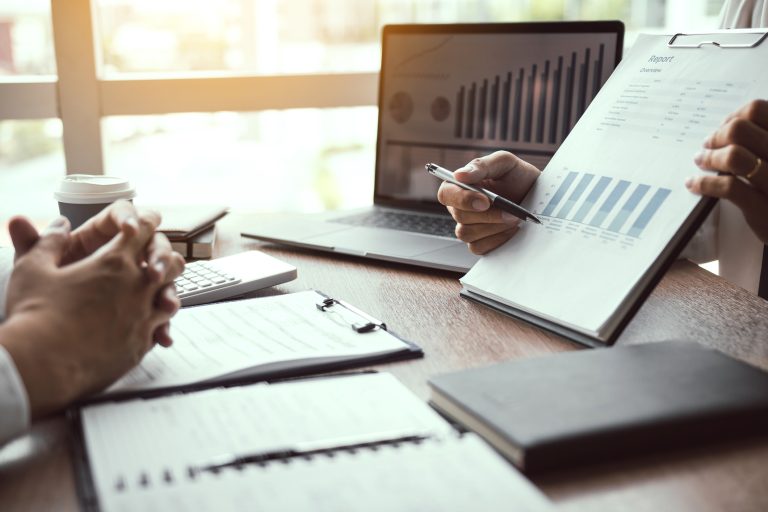 Better understand how to do kpi reporting for your brand