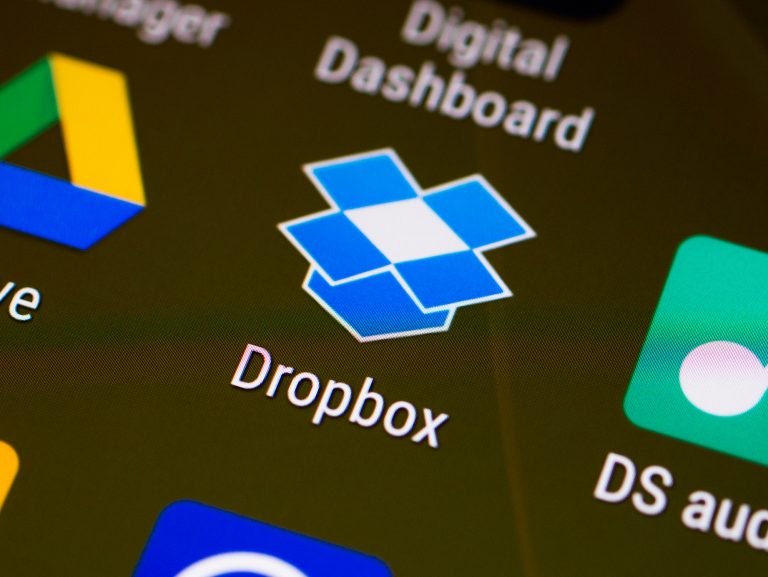 Dropbox offers free cloud storage within the UK
