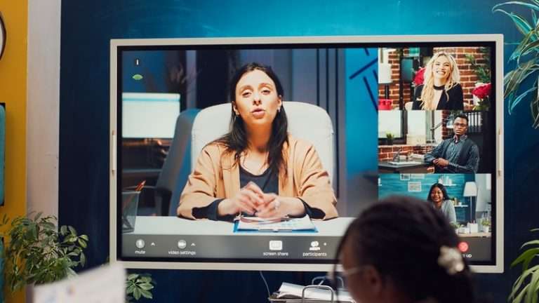 Improve Remote Team Collaboration with Practical Strategies